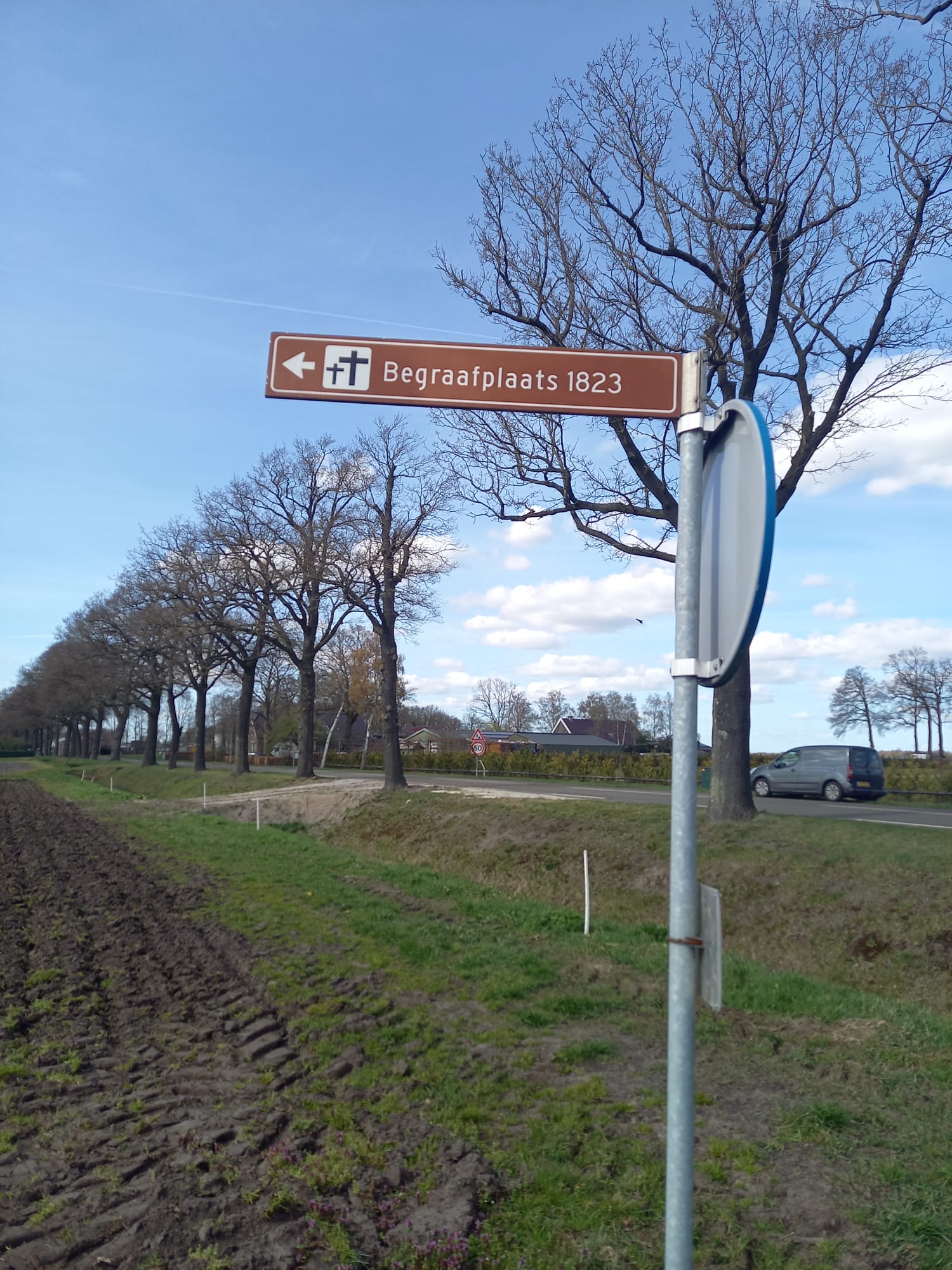 ein Hinweisschild
