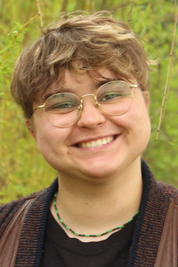 Porträtbild von Lea Kahl