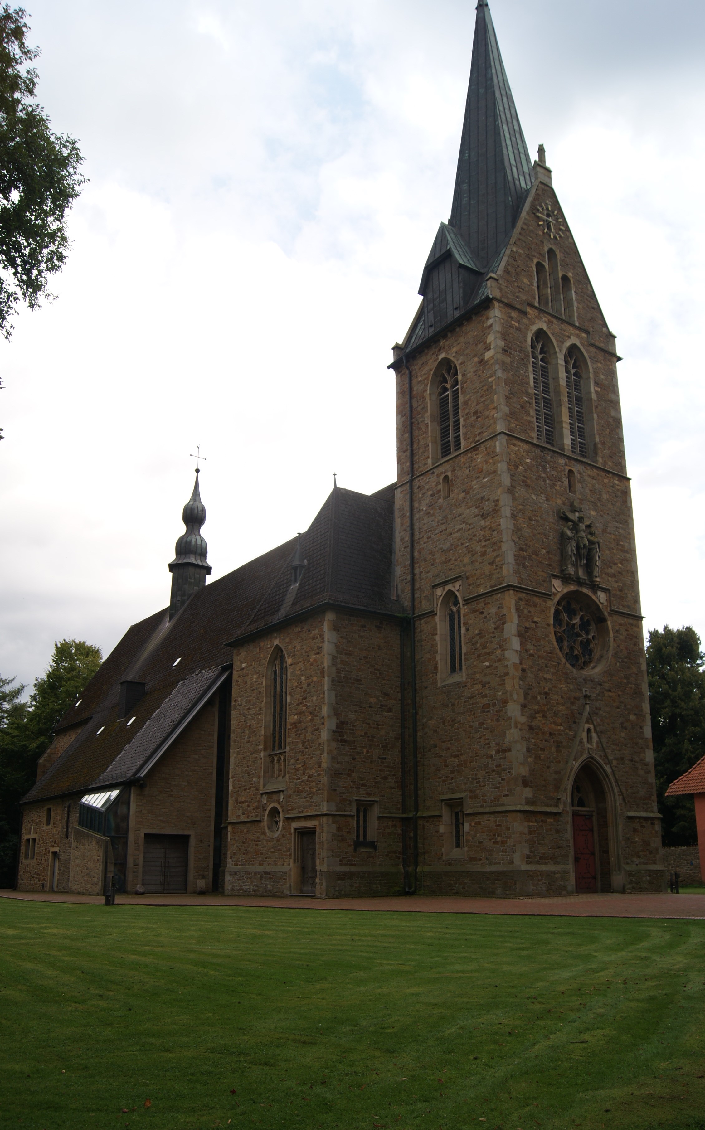 Die Wallfahrtskirche in Lage-Rieste