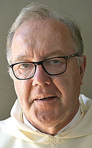 Porträtbild von Pater Josef kleine Bornhorst