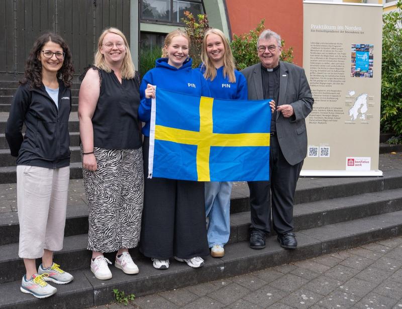 Zwei junge Frauen aus dem Bistum reisen nach Schweden