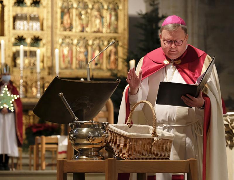 Kostbare Krone für Kinder