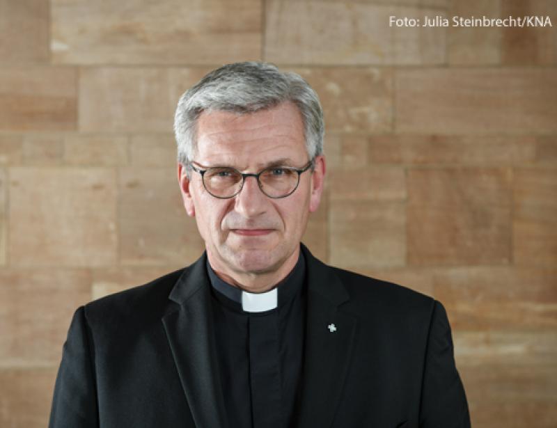 Schwaderlapp bietet Papst Rücktritt an 