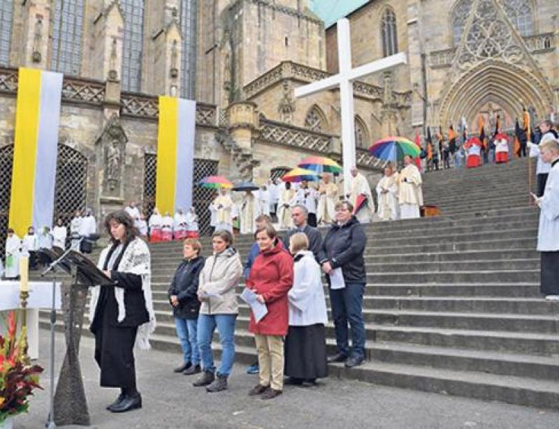 Zusammen zu Gott finden