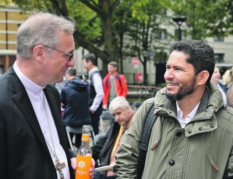 Beifall nach der Zäsur