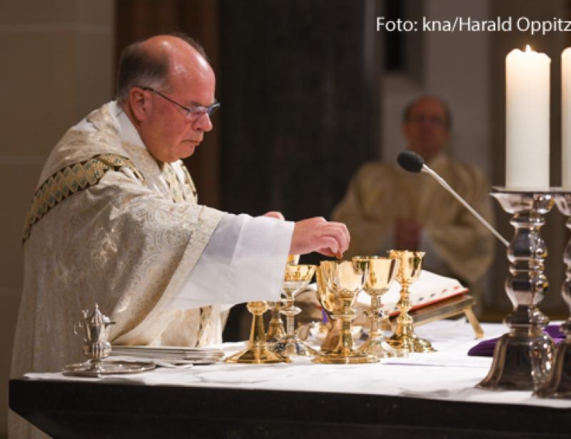 Vatikan: Priester dürfen mehrfach zelebrieren 