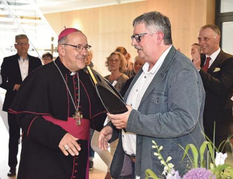 Die (Erz-)Bistümer Berlin, Dresden-Meißen, Erfurt, Görlitz und Magdeburg trauern um Matthias Holluba