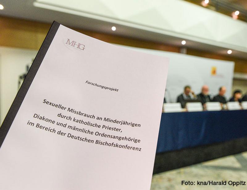 Auch die Opfer sollen dabei sein