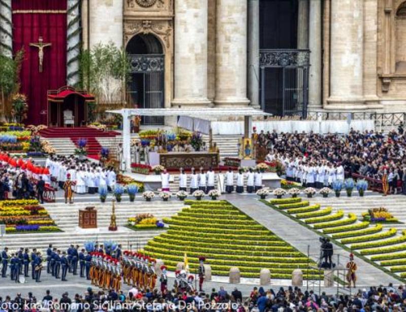 Urbi et Orbi im Internet