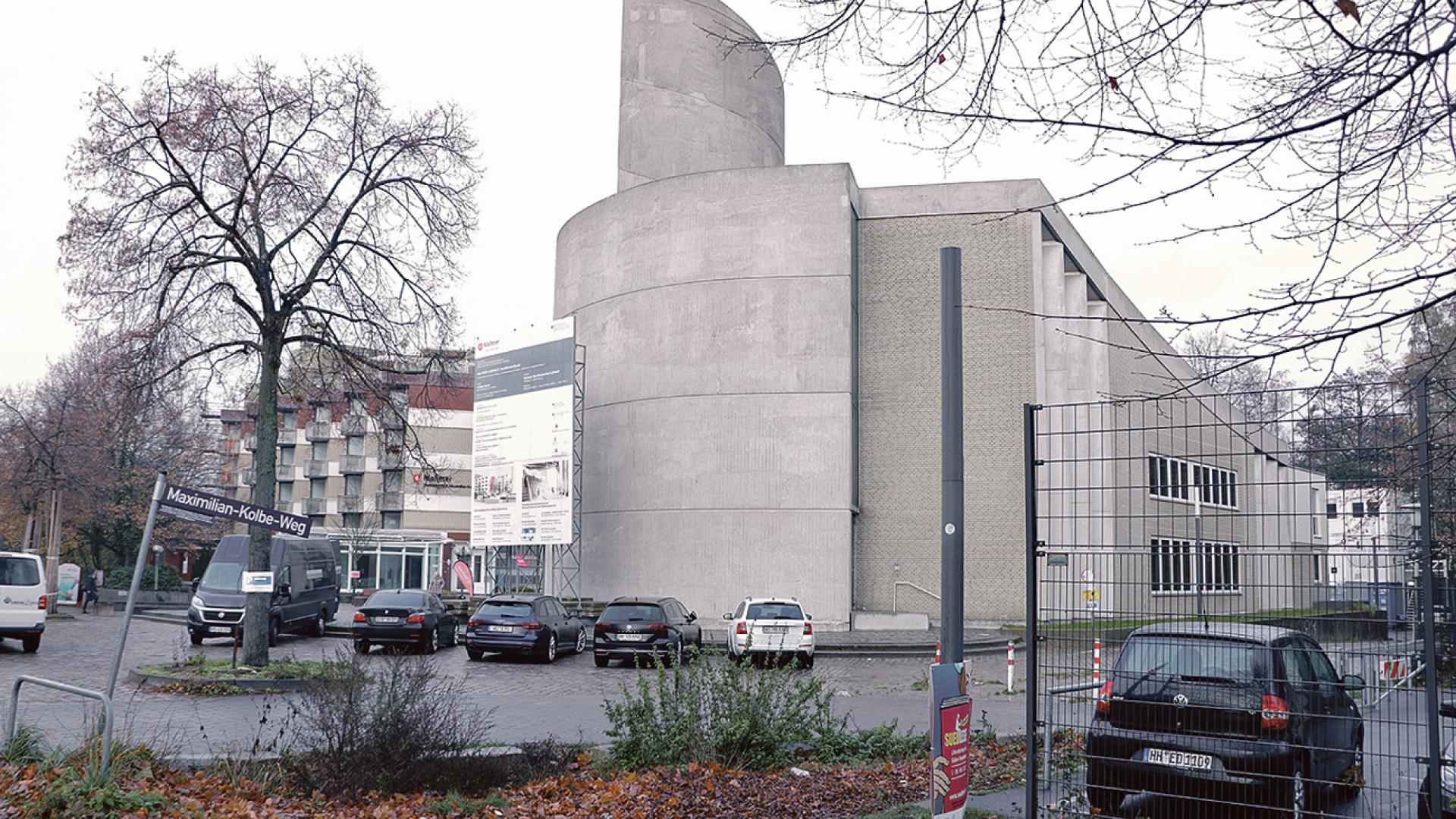 Die Maximilian Kolbe-Kirche in Hamburg-Wilhelmsburg.