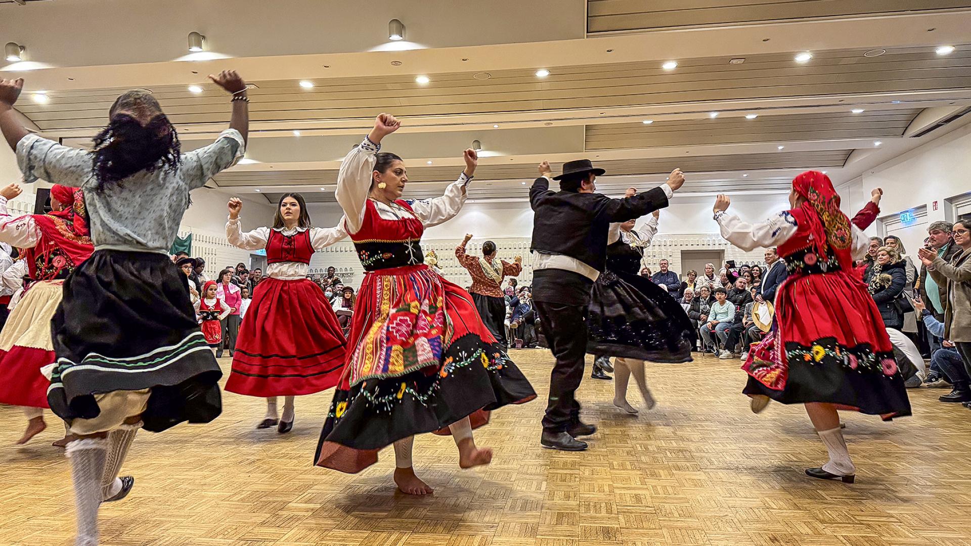 Tänzer aus Portugal beim Fest der Kulturen
