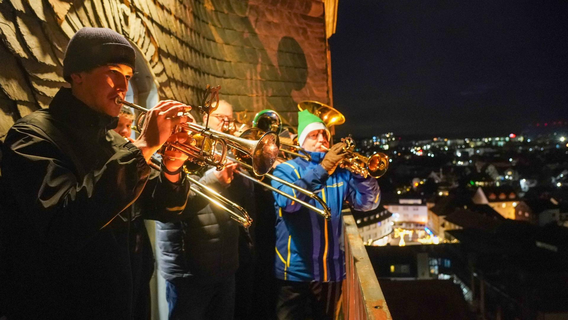 Turmbläser kündigen Advent an