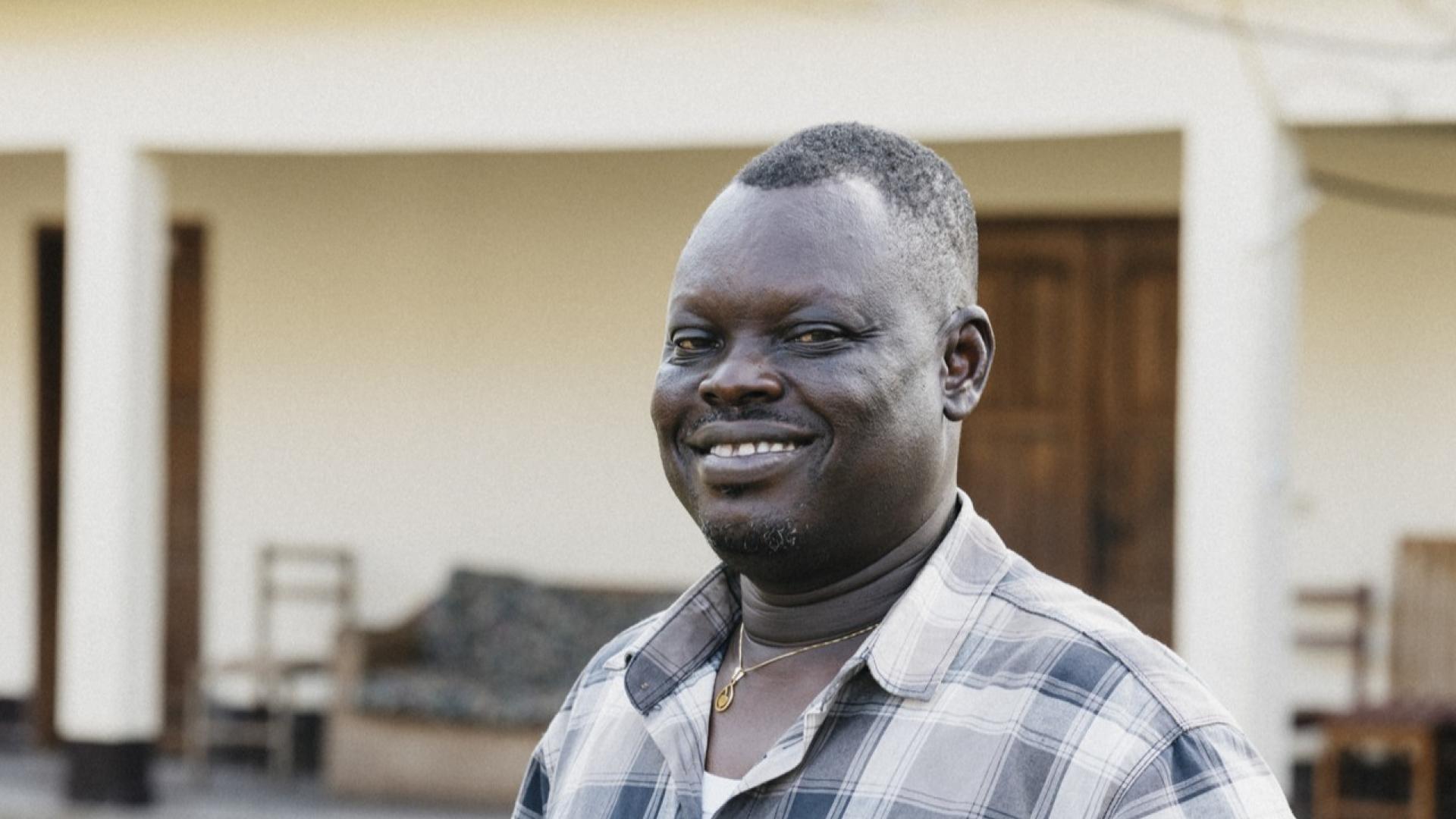 Porträtfoto eines Mannes aus Afrika