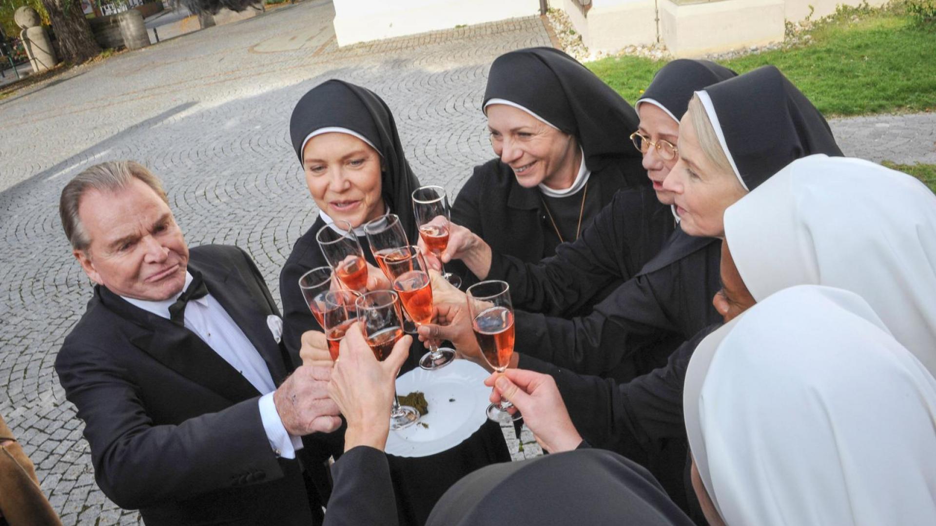 Serie: "Um Himmels Willen"